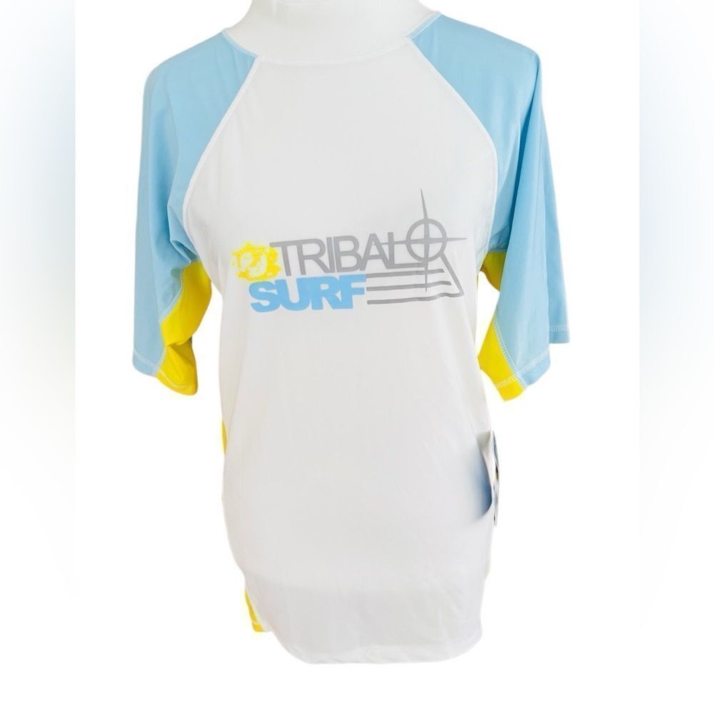 New with tag Tribal Short Sleeve White, yellow Blue Surf Style Rash Guard Sz XXL